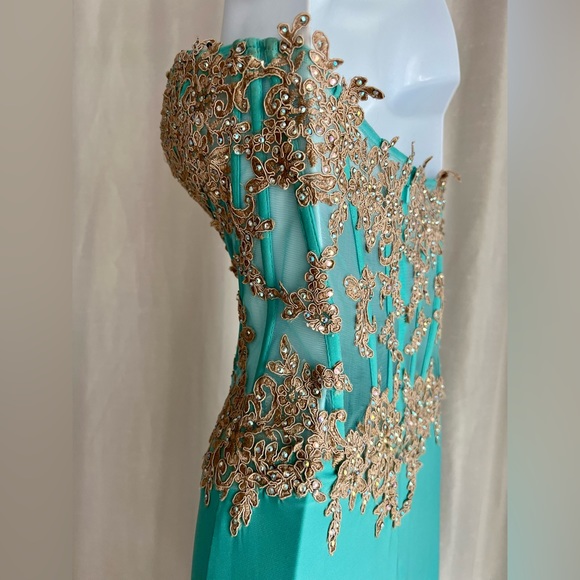 Prom Gown Glow by Colors Size 6, Tiffany Turquoise with Rose Gold Lace Bodice - Picture 12 of 17